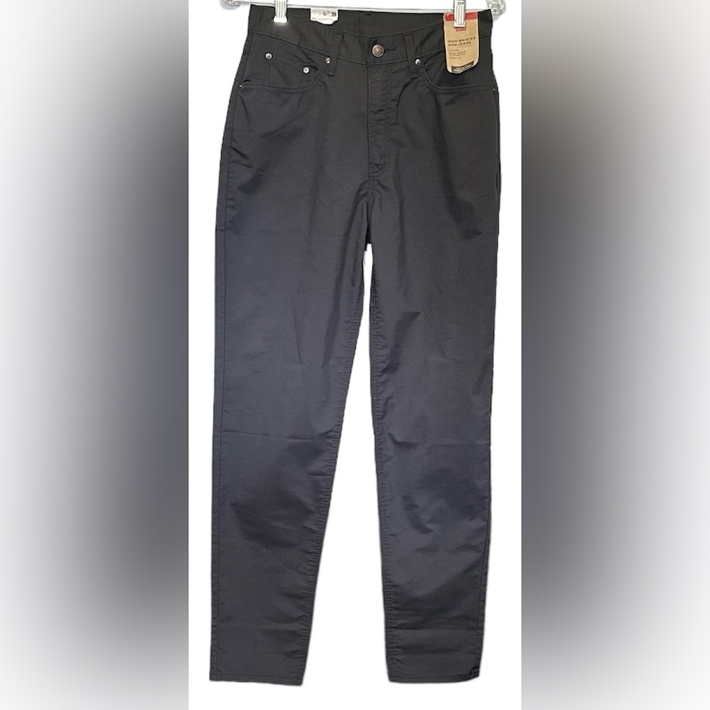 NWT LEVI’S WOMENS HIGH WAISTED MOM JEANS BLACK 28x30